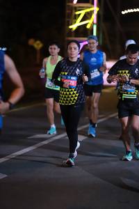 BIB: 923, 3141
                            <button type="button" onclick="openModal(20312129)" class="btn btn-primary btn-sm float-right btn-popup" data-toggle="modal" data-target=".modal-high-quality">
                        <i class="fas fa-shopping-cart"></i> Add to Cart
                    </button>
                                            <button type="button" onclick="isThisMe(20312129, true)" class="btn btn-success btn-sm float-right btn-popup btn-isme hidden" data-toggle="tooltip" data-placement="bottom" title="นี่คือรูปของคุณใช่ไหม คลิกที่นี่เพื่อเอาเข้าอัลบั้ม">
                        <i class="fas fa-plus"></i> Add to album
                    </button>
                    <button type="button" onclick="isThisMe(20312129, false)" class="btn btn-warning btn-sm float-right btn-popup btn-isnotme hidden">
                        <i class="fas fa-ban"></i> Remove from album
                    </button>